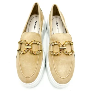 Slip-on con morsetto Frau